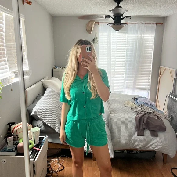 NICOLE MILLER two piece set - Picture 5 of 14